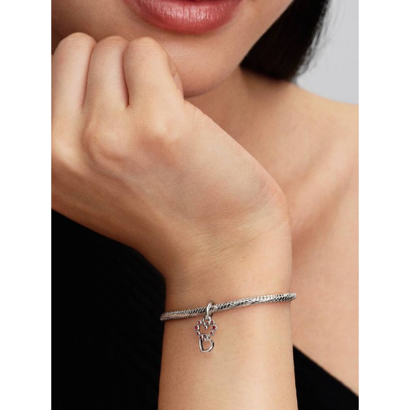 Charm Pendente Cuori Intrecciati con Cristalli Rossi