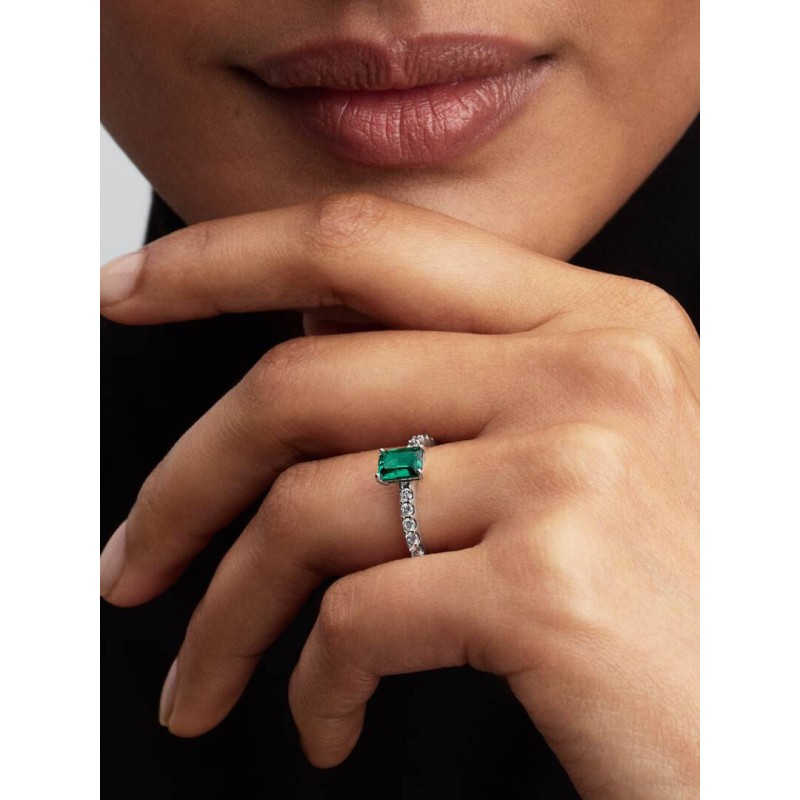 Anello Taglio Baguette Verde