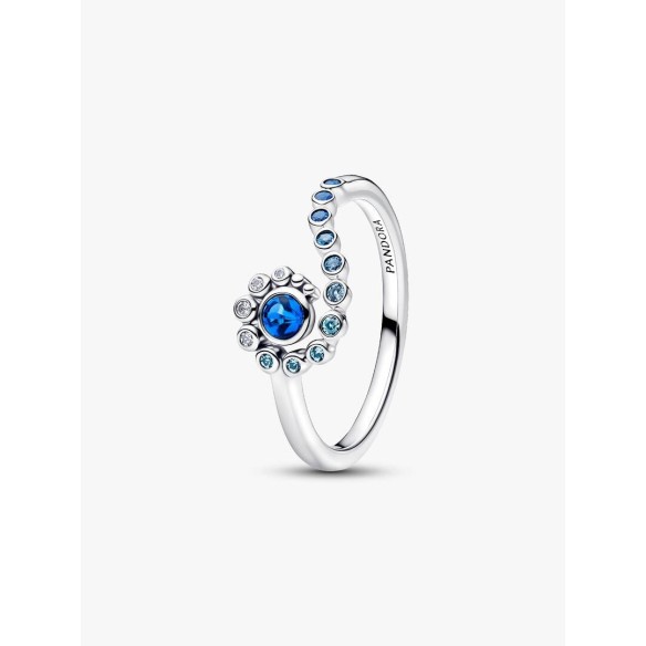 Disney Moana sterling silver ring with clear cubic zirconia, icy green