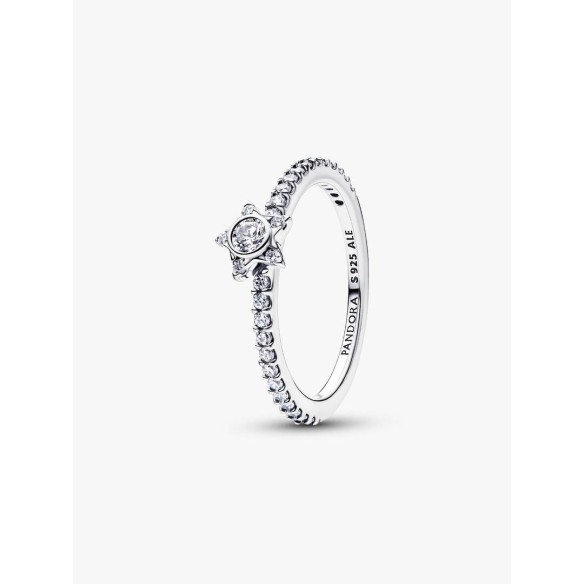 Star sterling silver ring with clear cubic zirconia