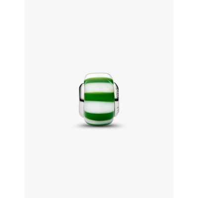 Platinum-plated charm with green and white Murano glass 2