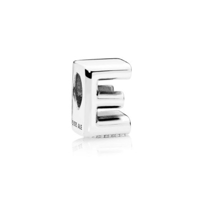Charm Lettera E