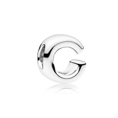 Charm Lettera C