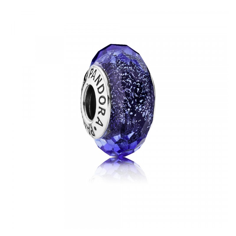Charm in vetro di Murano blu sfaccettato