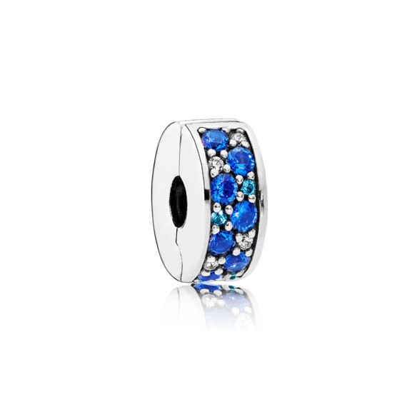 Clip con pavé blu