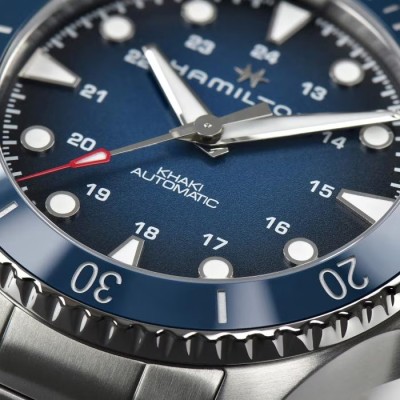 KHAKI NAVY SCUBA AUTO 2
